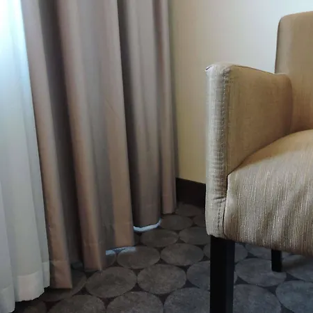 Hotel Western International