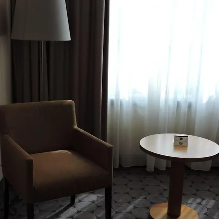 Hotel Western International