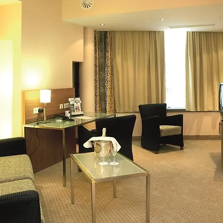 Hotel Western International 4*